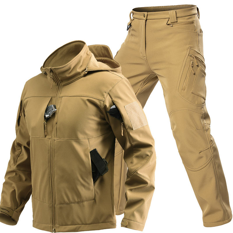 Completo Tattico Softshell da  - Winter Clothing Pk recensione e prezzo