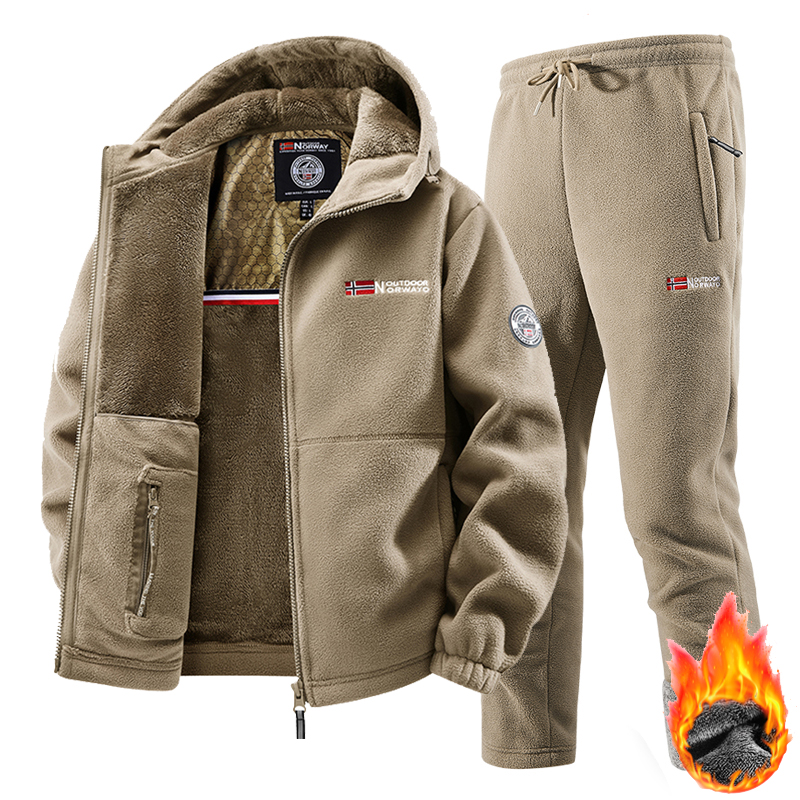 Nuovo Set di Abbigliamento Spo - Winter Clothing Pk recensione e prezzo