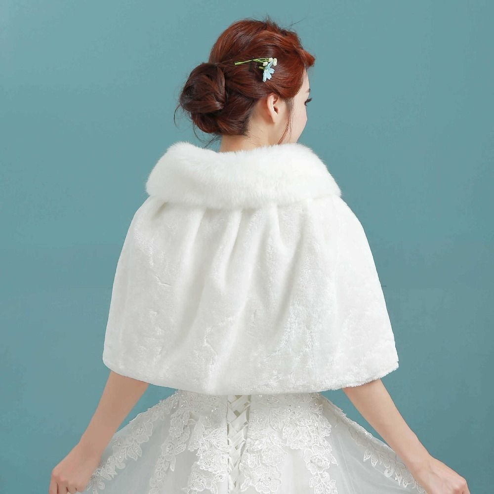 Stola avvolgente in peluche ad - Winter Clothing Pk recensione e prezzo