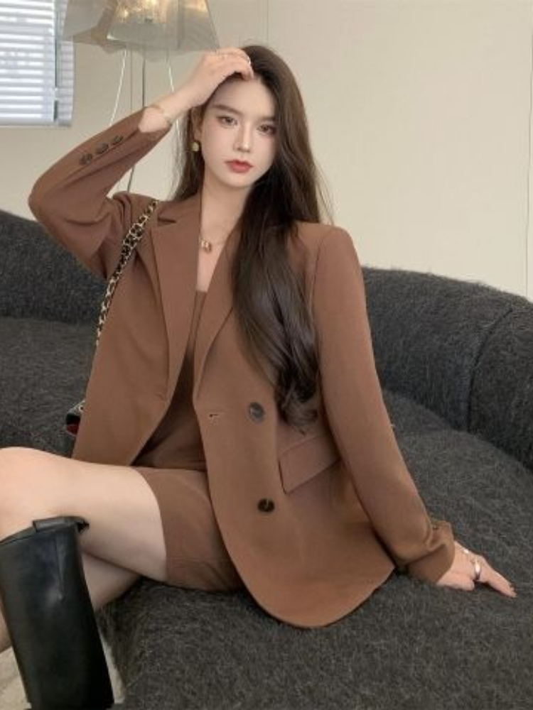 Autunno Inverno Marrone Elegan - Winter Clothing Pk recensione e prezzo