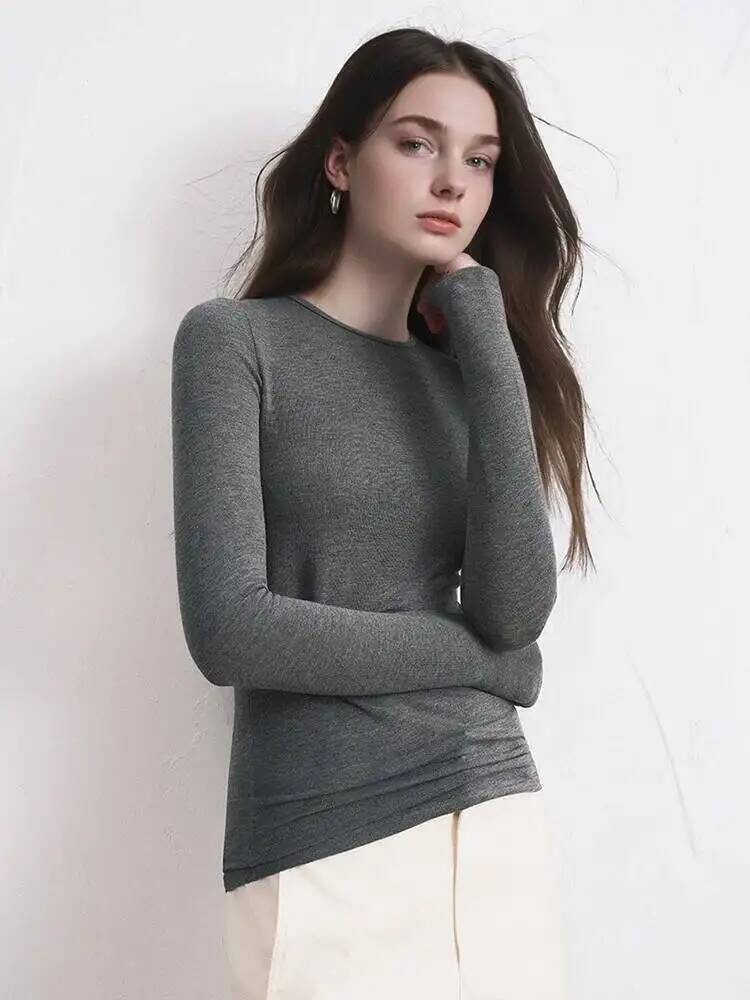 Maglietta a Maniche Lunghe in  - Winter Clothing For Women recensione e prezzo